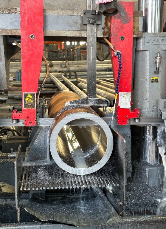 连云港20#/45/Q355/27SiMn/30crmo/42crmo珩磨管 油缸