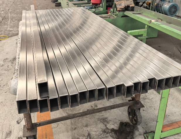 连云港方管 矩形管 无缝方管生产厂家